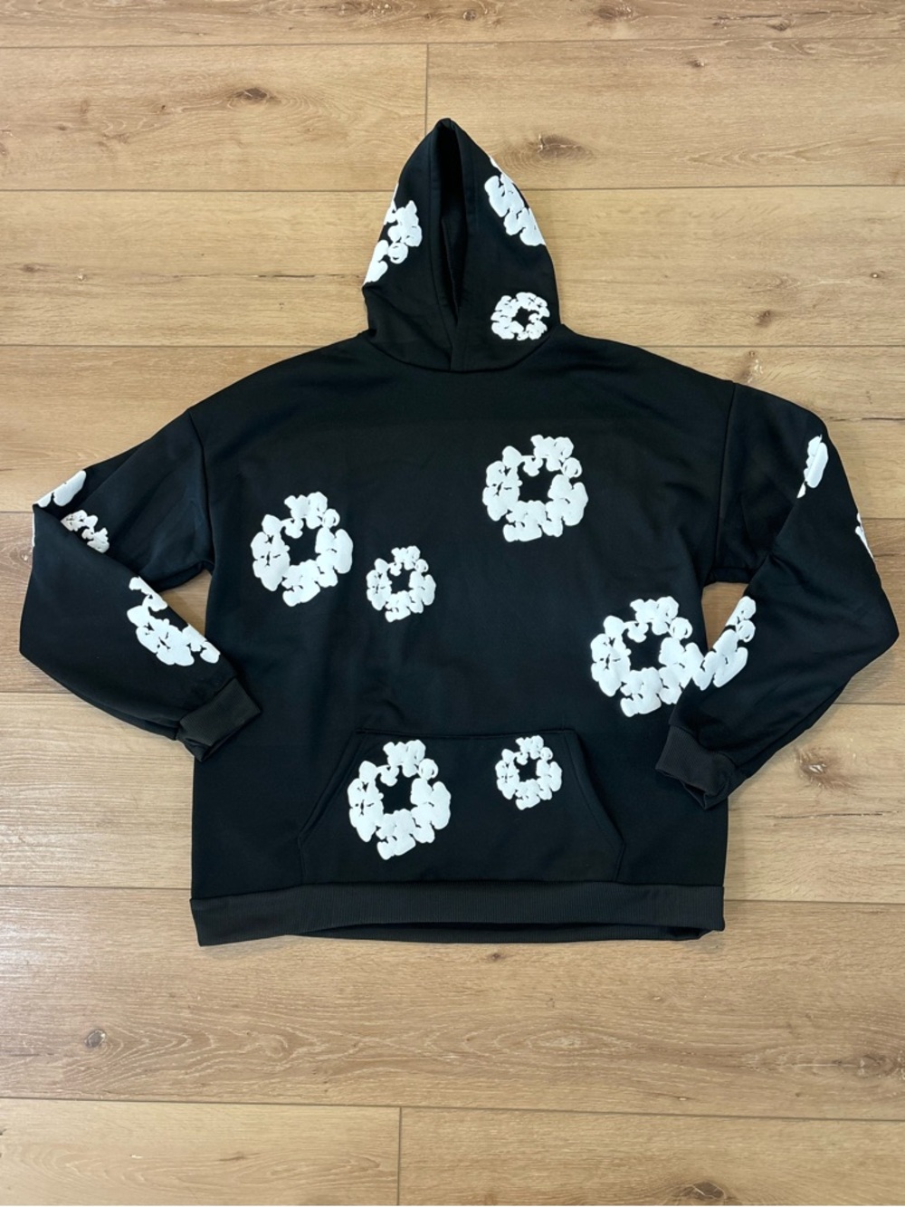 Denim Tears Cotton Wreath Hoodie 2XL 
Looks New !!!